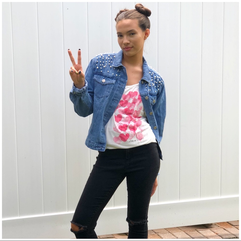 Tee shirt top
